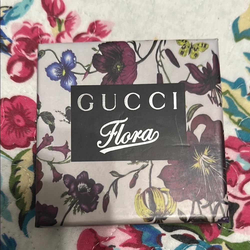 Gucci Flora Floral mirror